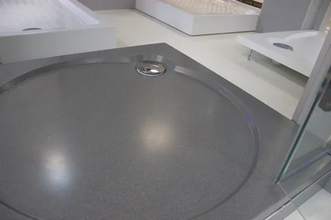 Душевой поддон из гранита