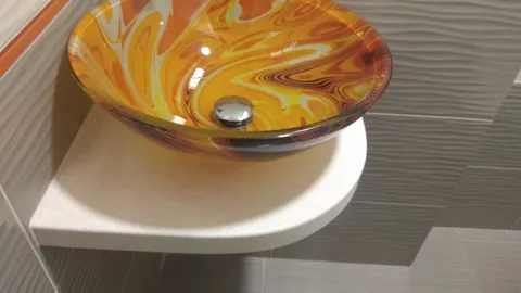 Столешница в ванную комнату