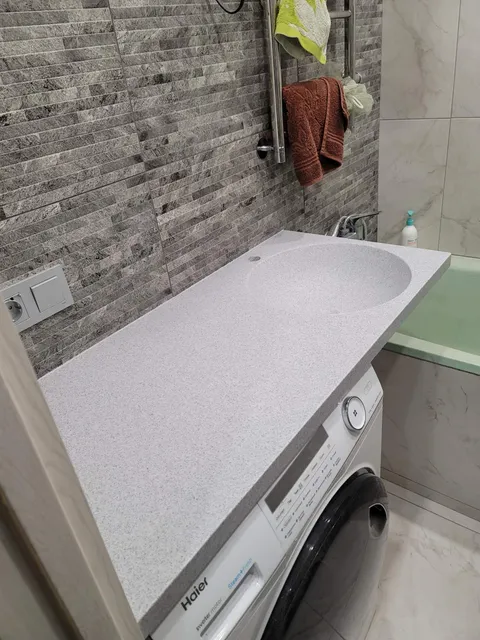 Столешница для ванны