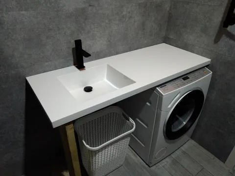 Столешница с влитой раковиной в ванную