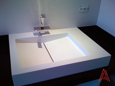 Квадратная столешница